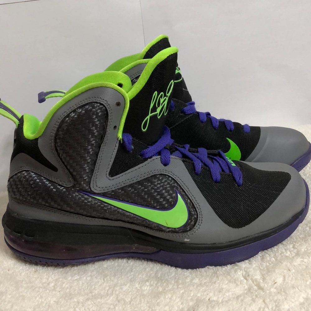 Nike Lebron 9